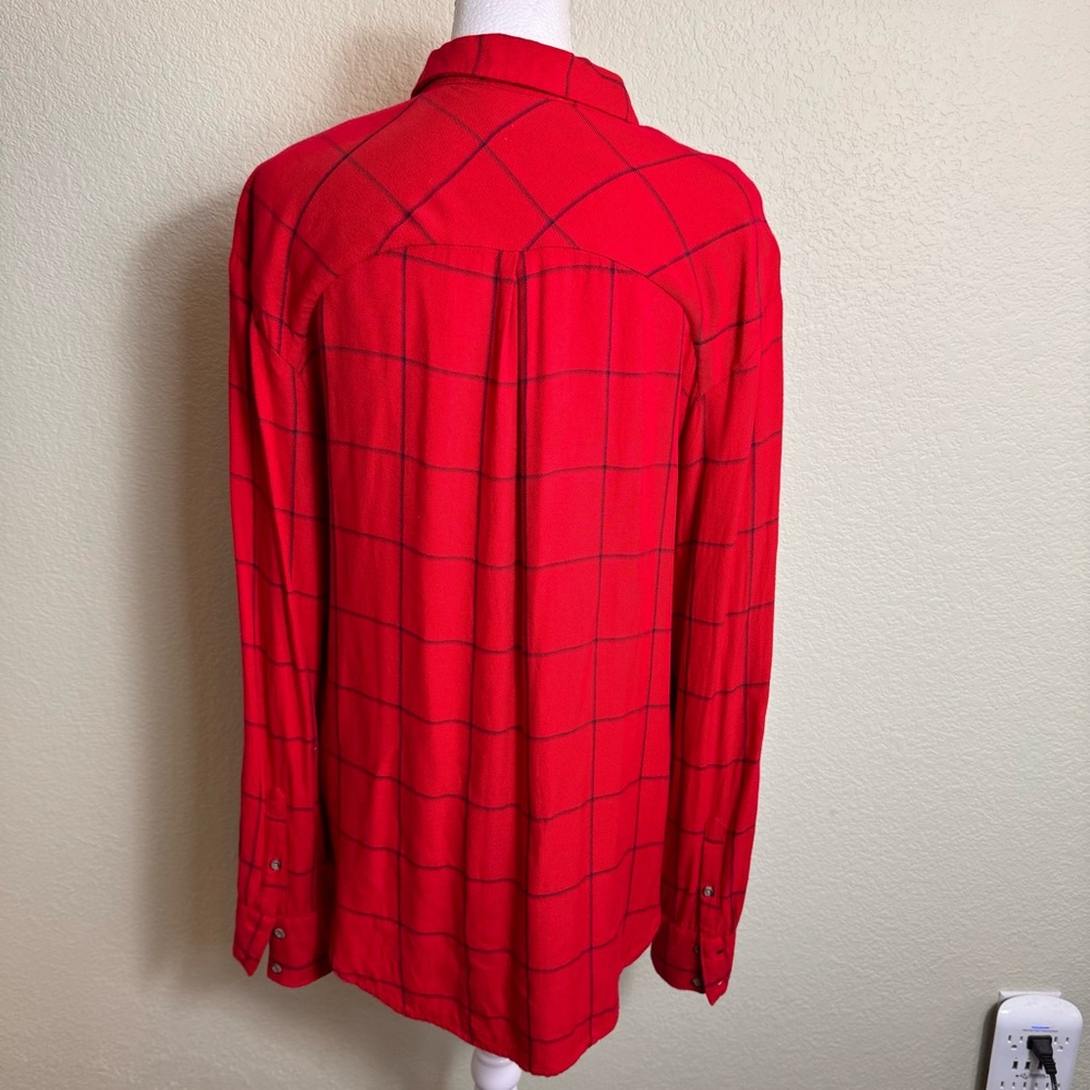 A New Day Women's Casual Long Sleeve Size Medium Top Shirt Blouse Red with Black - Picture 4 of 7